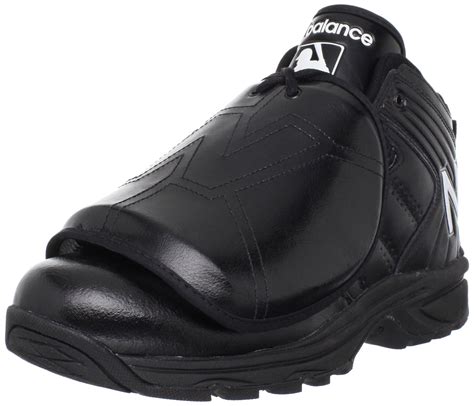 umpire shoes for men